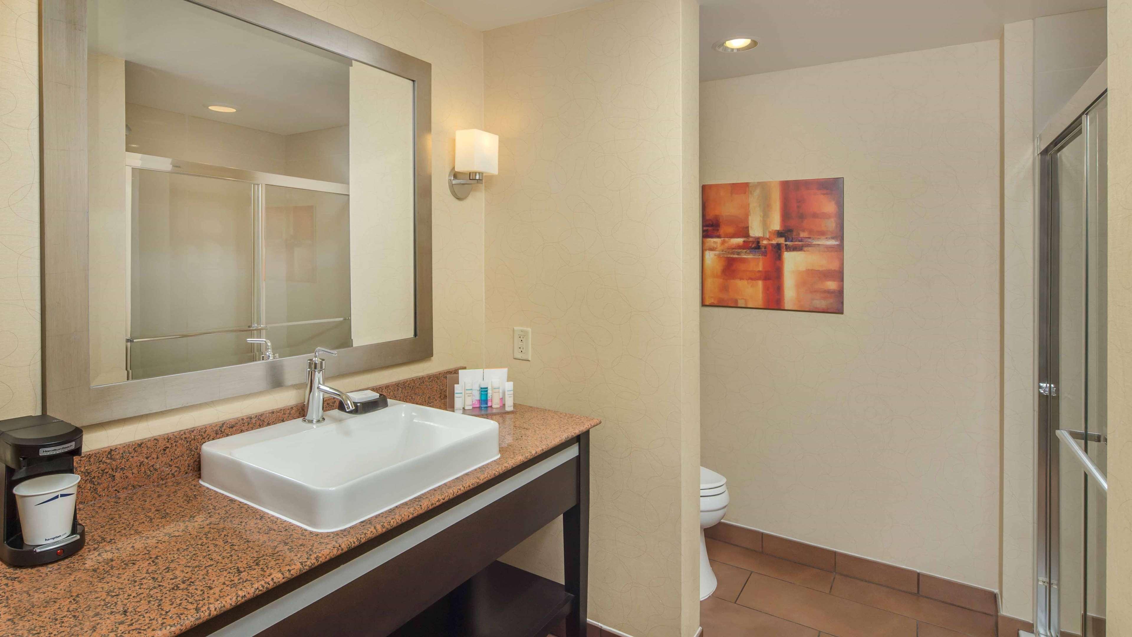 Hampton Inn & Suites Chattanooga Downtown Экстерьер фото
