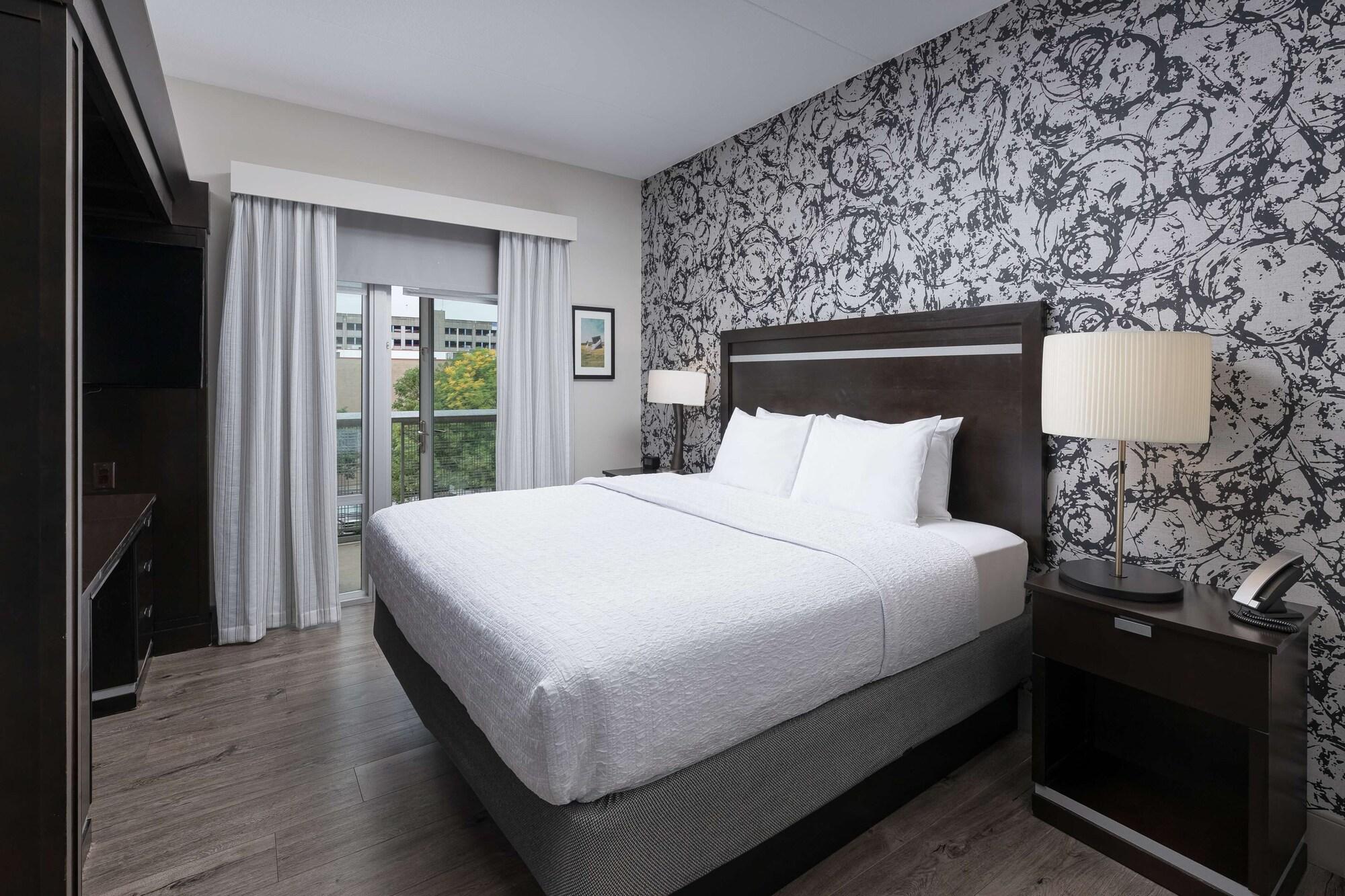 Hampton Inn & Suites Chattanooga Downtown Экстерьер фото