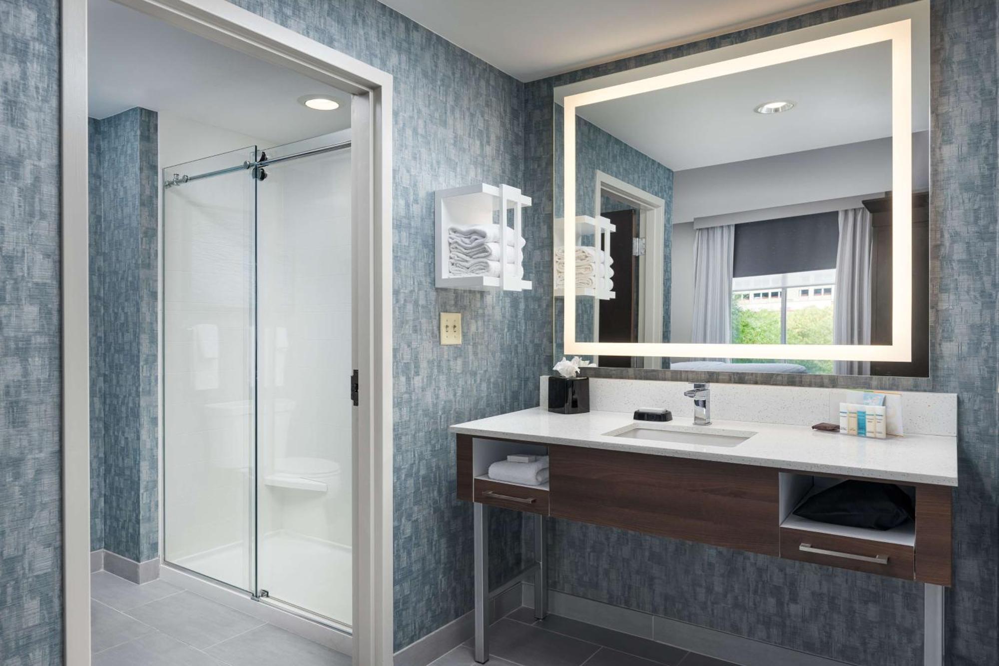 Hampton Inn & Suites Chattanooga Downtown Экстерьер фото