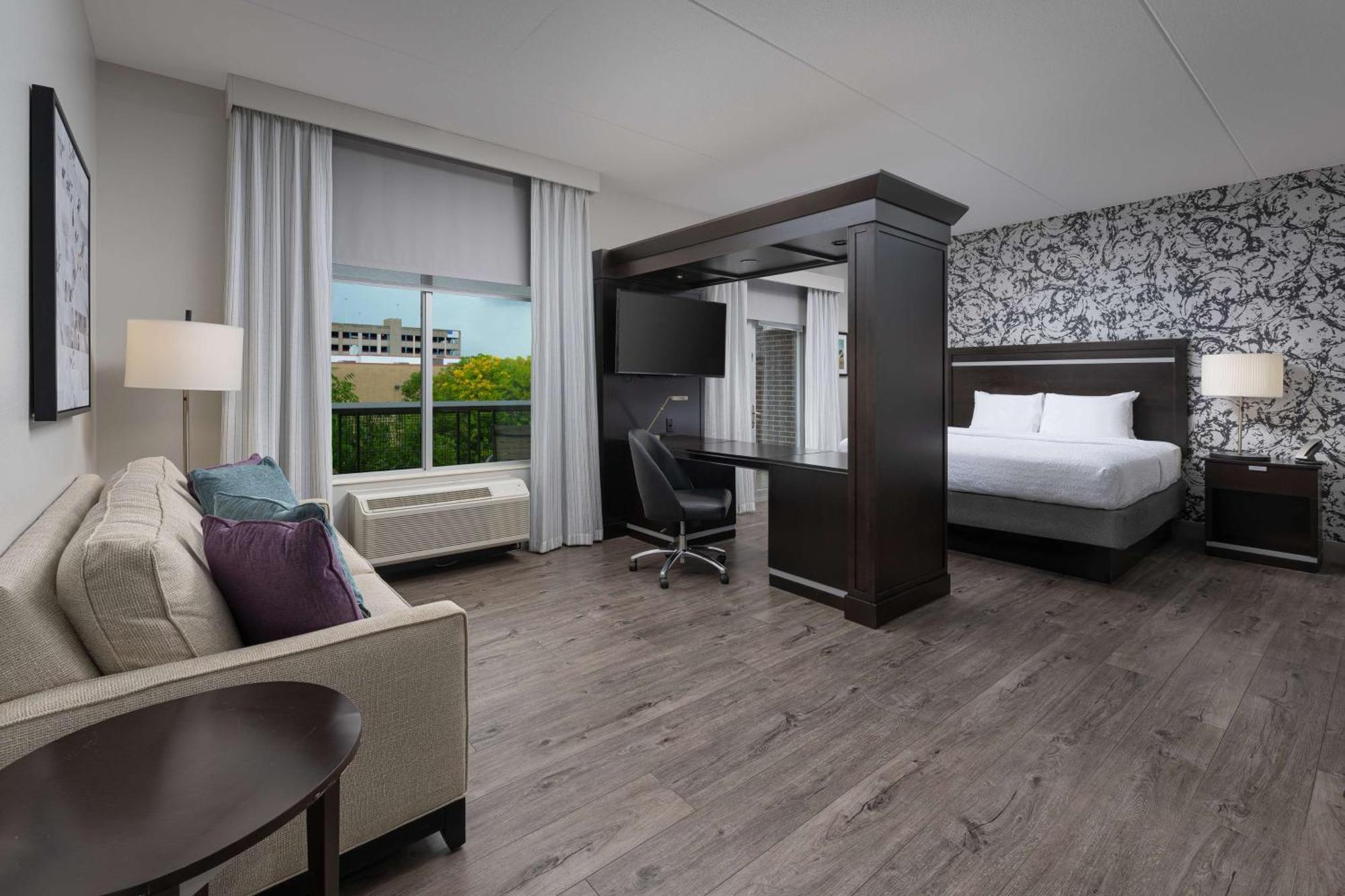 Hampton Inn & Suites Chattanooga Downtown Экстерьер фото