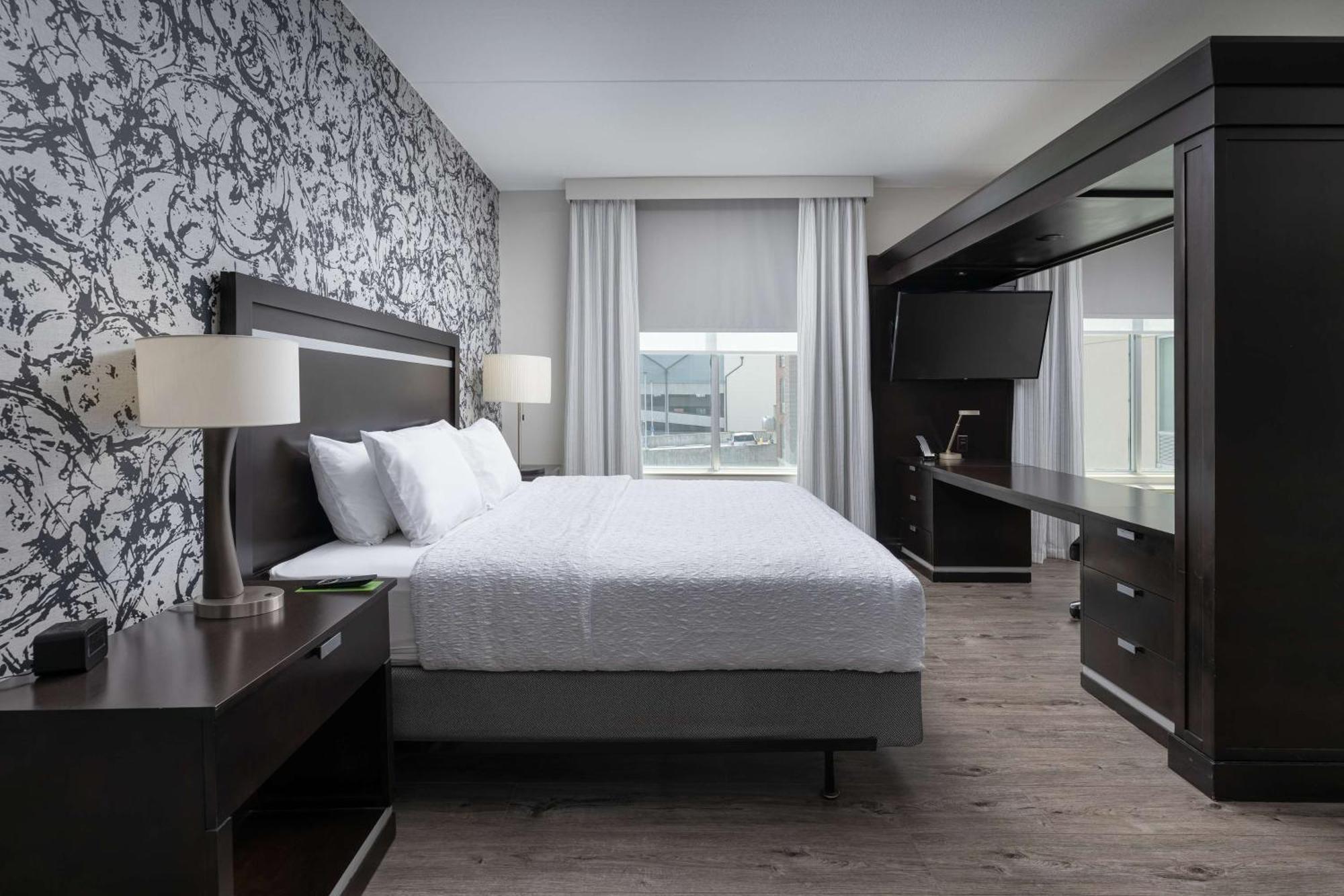 Hampton Inn & Suites Chattanooga Downtown Экстерьер фото