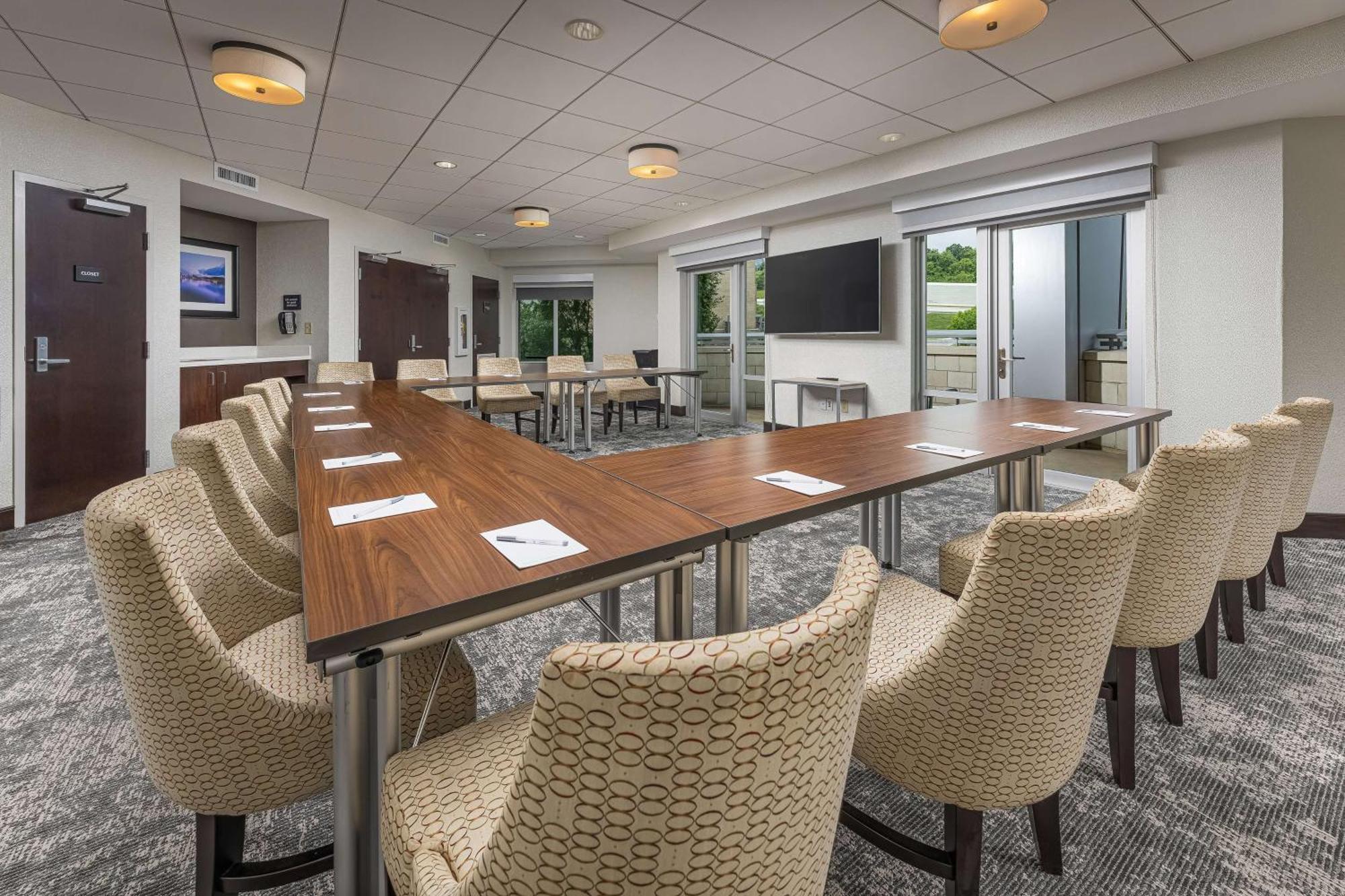 Hampton Inn & Suites Chattanooga Downtown Экстерьер фото