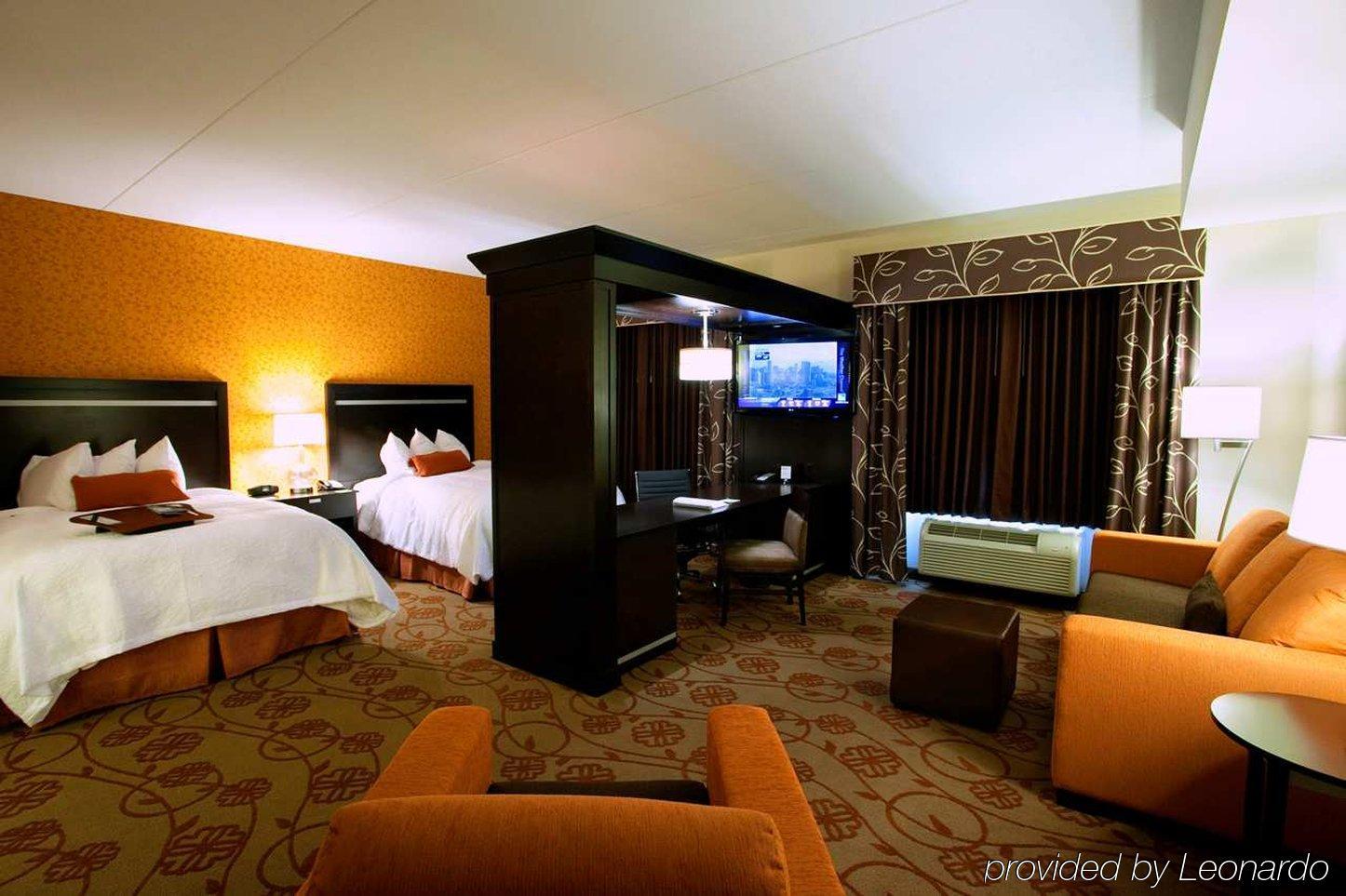 Hampton Inn & Suites Chattanooga Downtown Номер фото